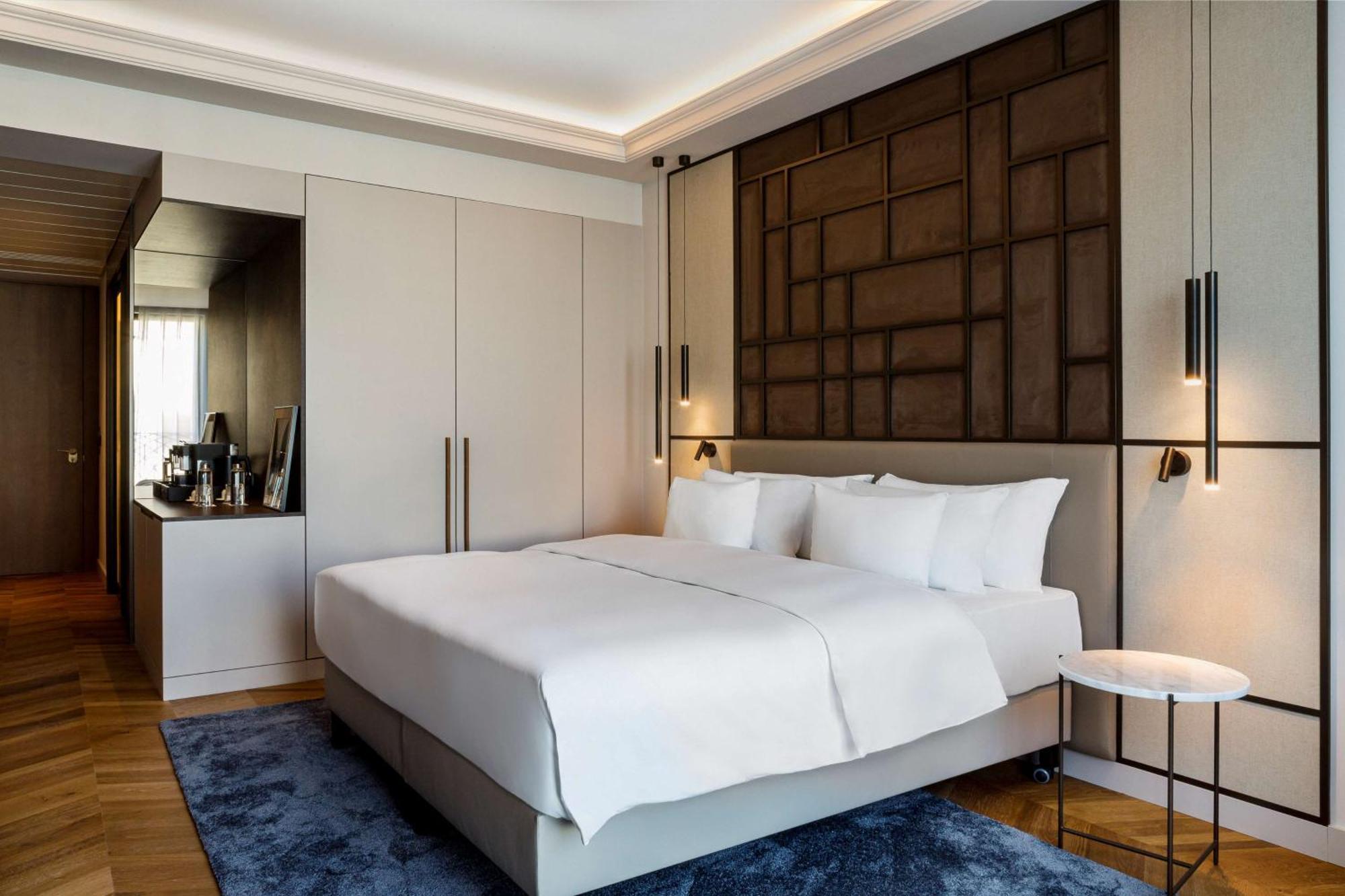 เรดิสัน คอลเลคชั่น โฮเทล มักดาเลนา พลาซา เซบียา Hotel เซบีญา ภายนอก รูปภาพ Deluxe room