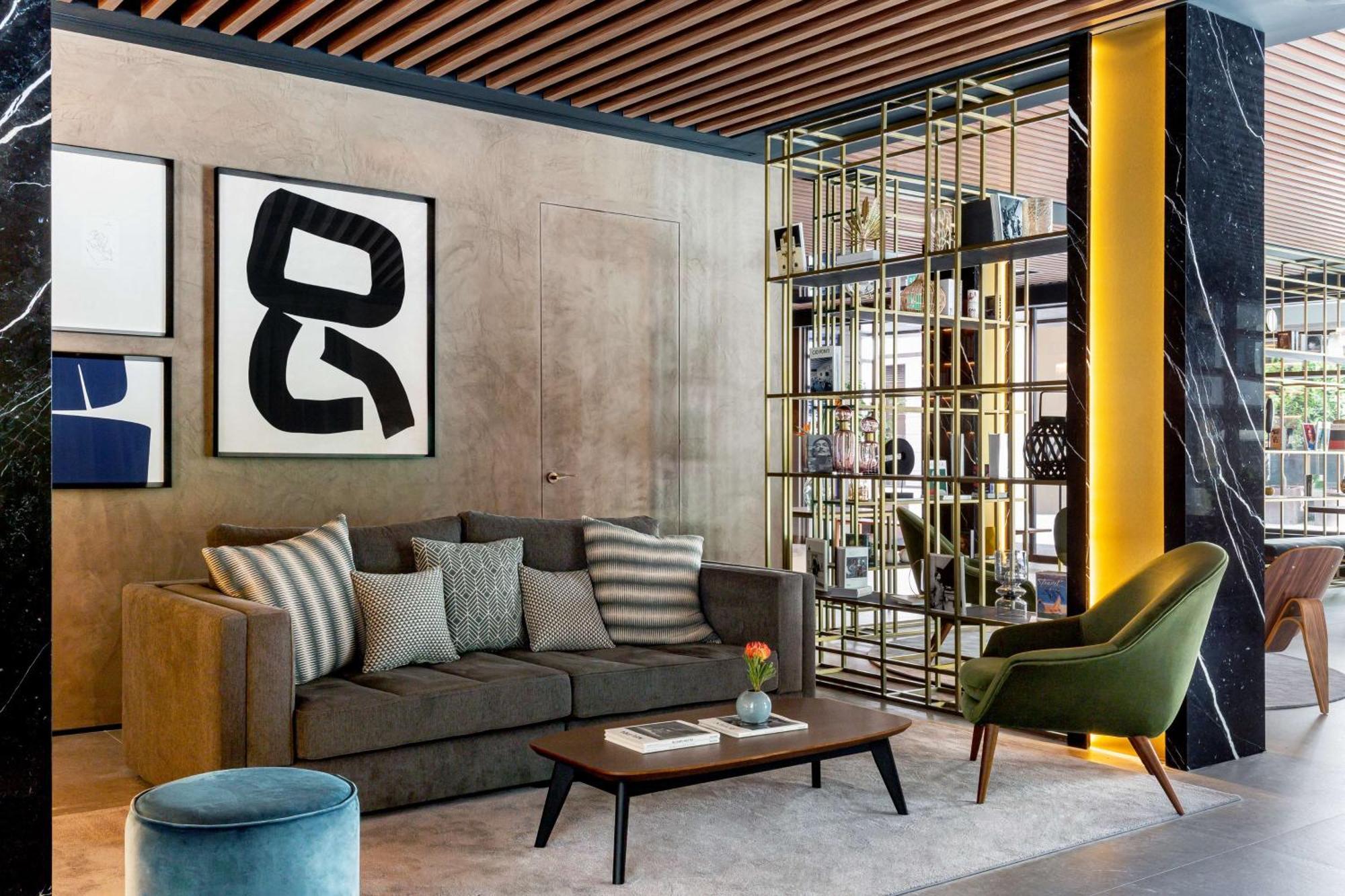 เรดิสัน คอลเลคชั่น โฮเทล มักดาเลนา พลาซา เซบียา Hotel เซบีญา ภายนอก รูปภาพ Lobby
