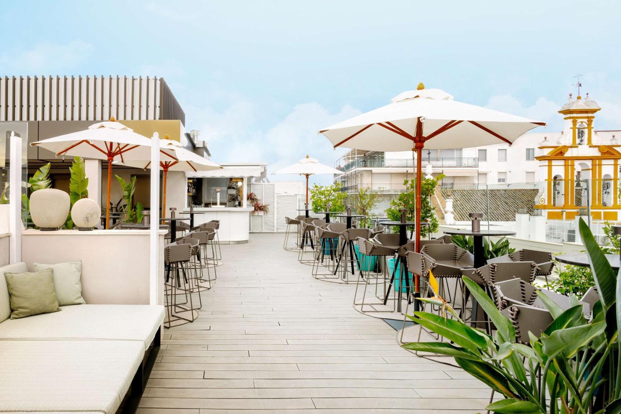 เรดิสัน คอลเลคชั่น โฮเทล มักดาเลนา พลาซา เซบียา Hotel เซบีญา ภายนอก รูปภาพ